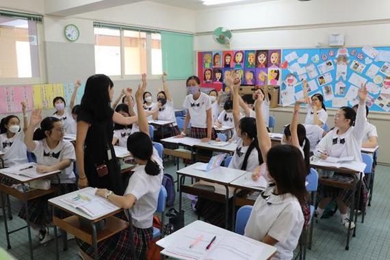 香港中学插班准备 面试着装与礼仪规范